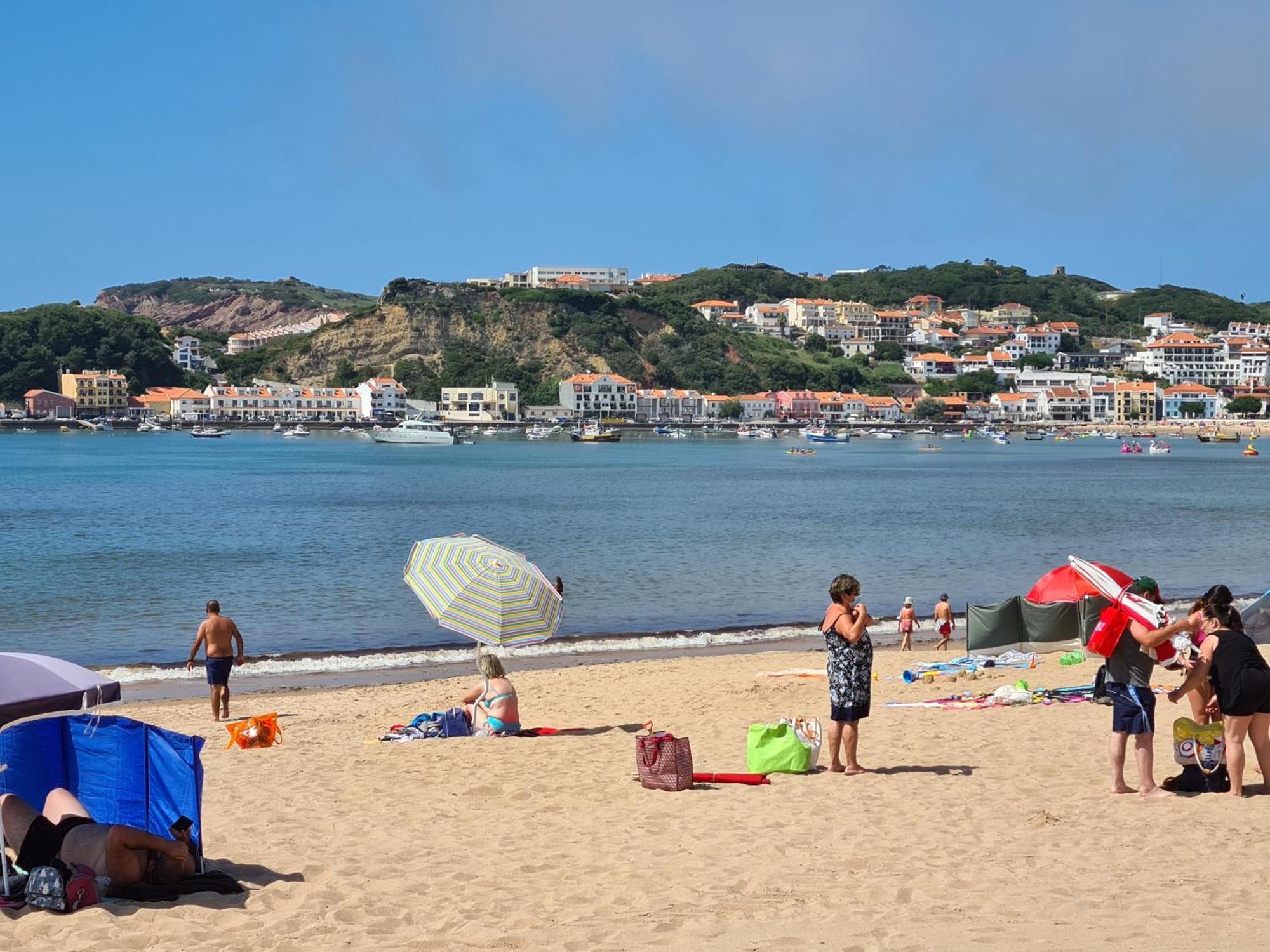 Cazenn Salir Do Porto - Holiday House Salir de Porto Εξωτερικό φωτογραφία
